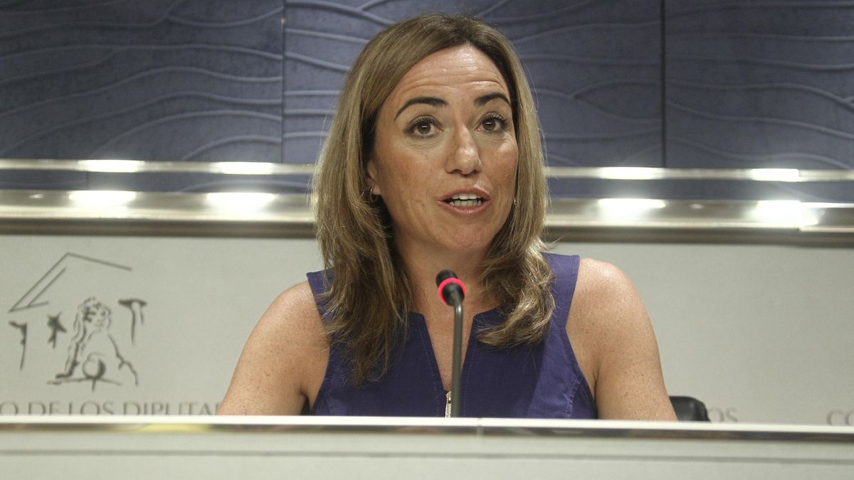 Chacón reaparece en España para presentar a Tomás Gómez en un acto informativo