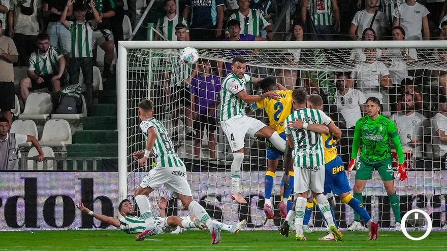 El Córdoba CF firma su peor inicio defensivo desde 2018