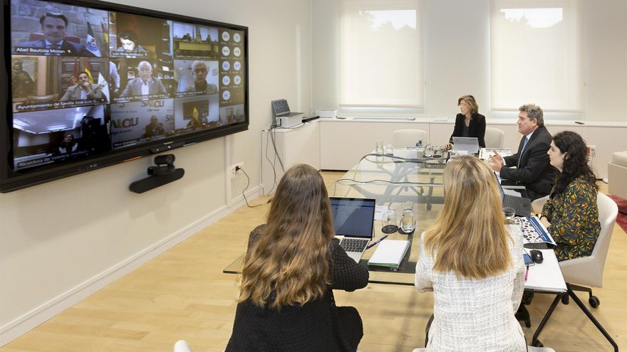 El Gobierno canario insiste en más colaboración y apoyo económico para afrontar la llegada de migrantes