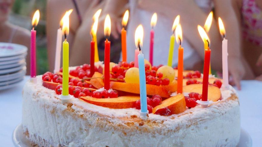 Una fiesta de cumpleaños en Fuerteventura, origen del único brote de COVID-19 en la isla esta semana