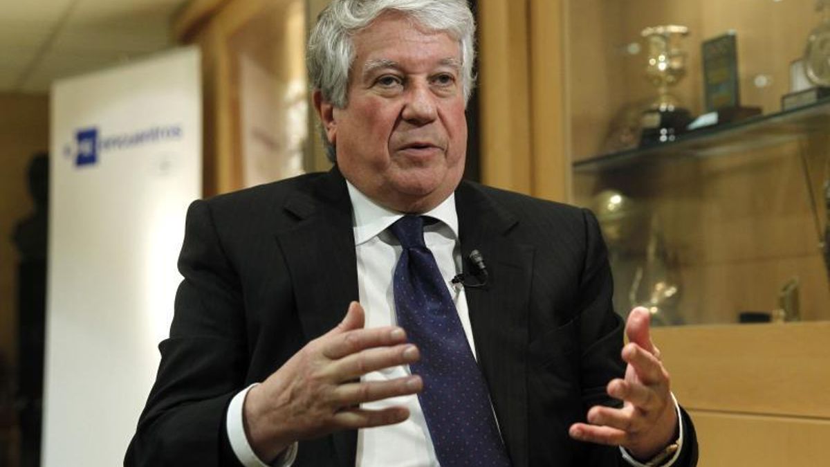 Arturo Fernández dice que seguirá en la CEOE aunque no fuera reelegido en Madrid
