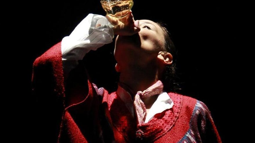 Cecilia Gómez traduce al flamenco la biografía autorizada de Chavela Vargas