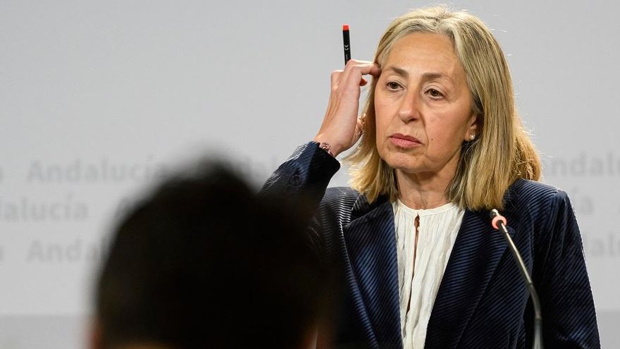 La consejera andaluza de Salud: un "témpano de hielo" ante la crisis del diagnóstico tardío de cáncer de mama