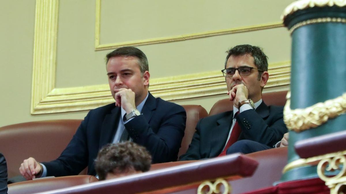 Sánchez da más poder a Iván Redondo y le encarga crear una oficina de Estrategia a Largo Plazo