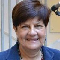 Josefina Cruz Villalón