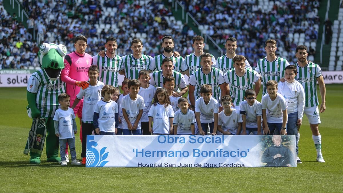 Grada Blanquiverde del Córdoba CF - Real Sociedad B