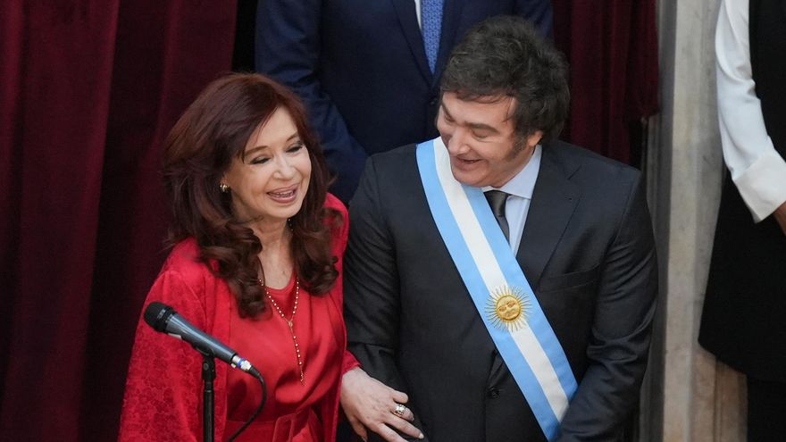 Imagen y perspectivas de Milei en 2025: la polarización con Cristina, la crisis del PRO y el misterio de la boleta única