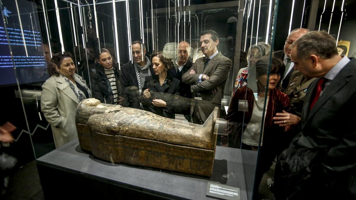 La apertura a medios de la exposición 'El despertar a la vida', en imágenes