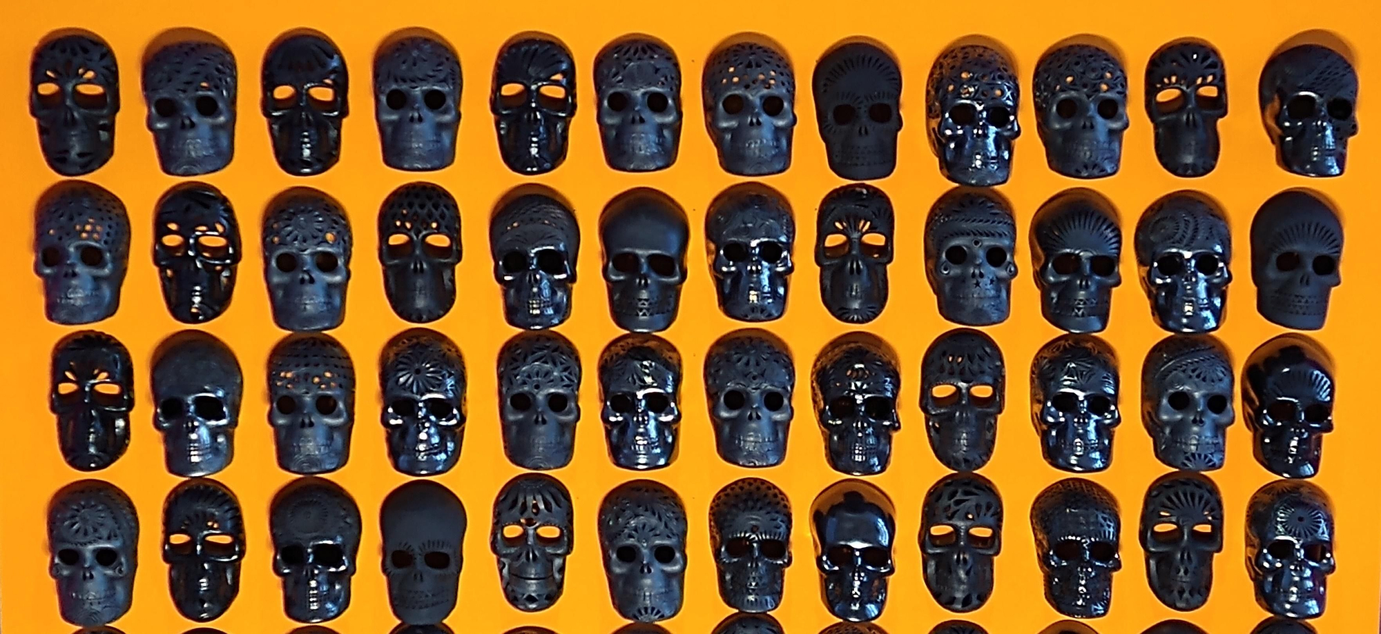 Altar de Muertos Casa México 2021 - calaveras