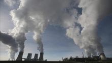 Europa suspende la gestión de Arias Cañete en España sobre las emisiones de gases invernadero