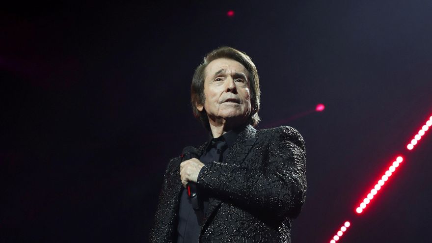 Los fans de Raphael en su doble concierto multitudinario: "Miedo sí se tiene, hijo, pero hay que vivir"