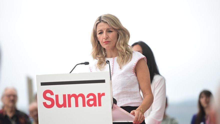 La líder de Sumar, Yolanda Díaz, interviene durante un acto público de Sumar, a 17 de julio de 2023, en Pamplona, Navarra (España).