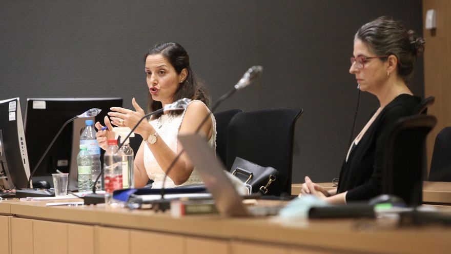 La fiscal Elena Herrera detalla sus conclusiones en el juicio del caso Stratvs. ALEJANDRO RAMOS