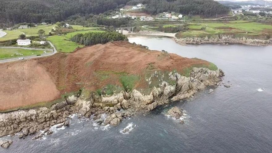 Dibujar el mapa de un yacimiento sin mover un grano de tierra: el caso de un castro oculto en la costa de Lugo