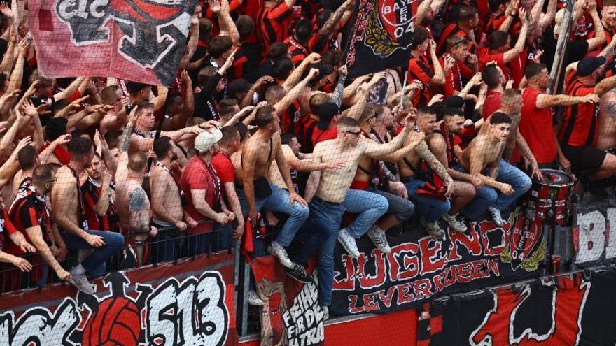 Un hincha del Bayer Leverkusen, detenido al agredir a un turista en pleno operativo policial por la Champions en Madrid