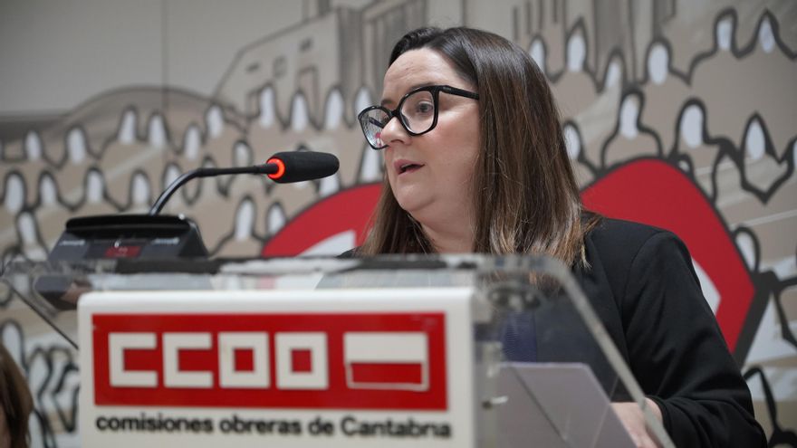 Archivo - La secretaria general de CC.OO en Cantabria, Rosa Mantecón