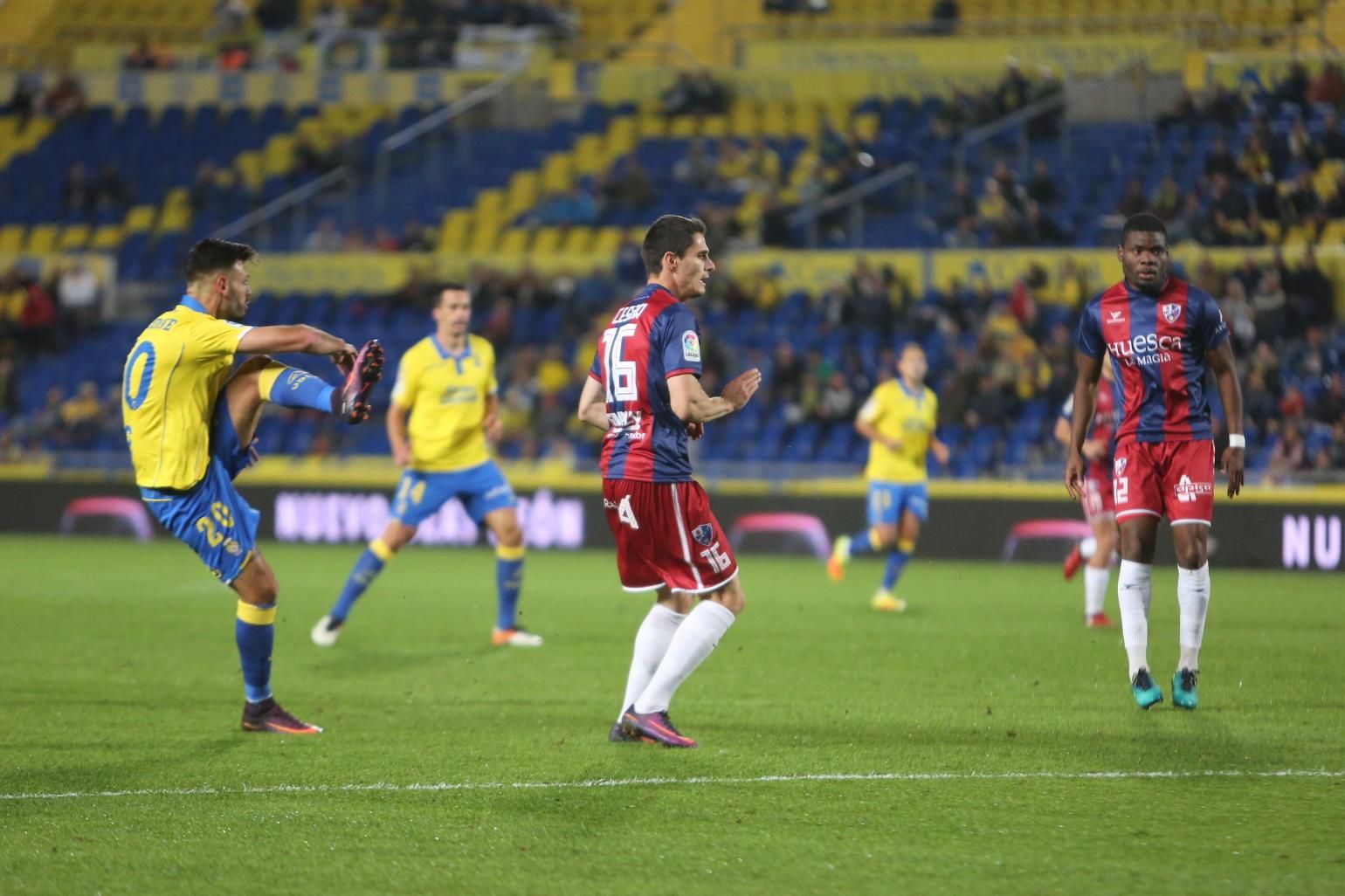 Imágenes del encuentro entre la UD Las Palmas y SD Huesca. Alejandro Ramos.
