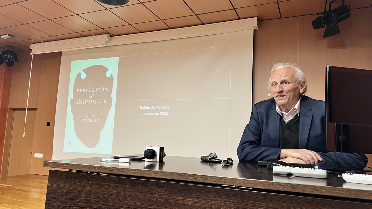 Álex Grijelmo, en el CESAG: “En España se publican 2.000 mensajes de odio al día en redes sociales”