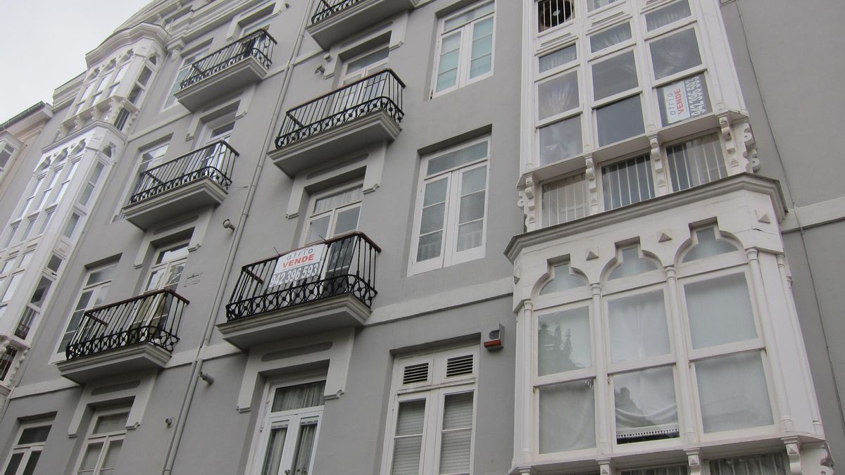 El Gobierno de Cantabria avalará a partir de julio las hipotecas a menores de 45 años que compren su primera vivienda