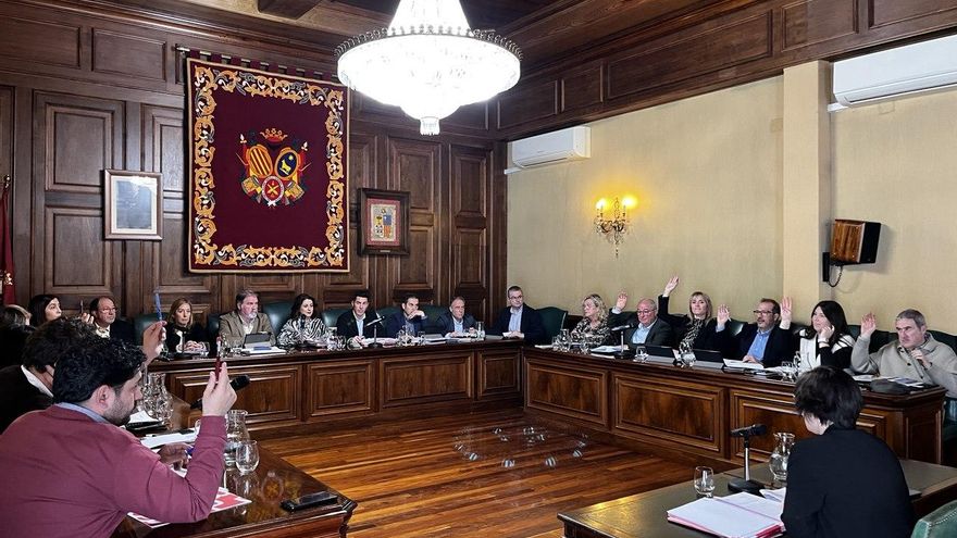 Teruel Existe critica que el Ayuntamiento "ha dejado perder 300.000 euros" en la renovación de la plaza de la Marquesa
