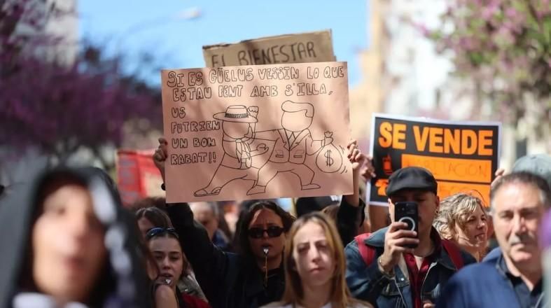 Manifestación llevada a cabo en mayo de 2025 en Eivissa por los precios de la vivienda