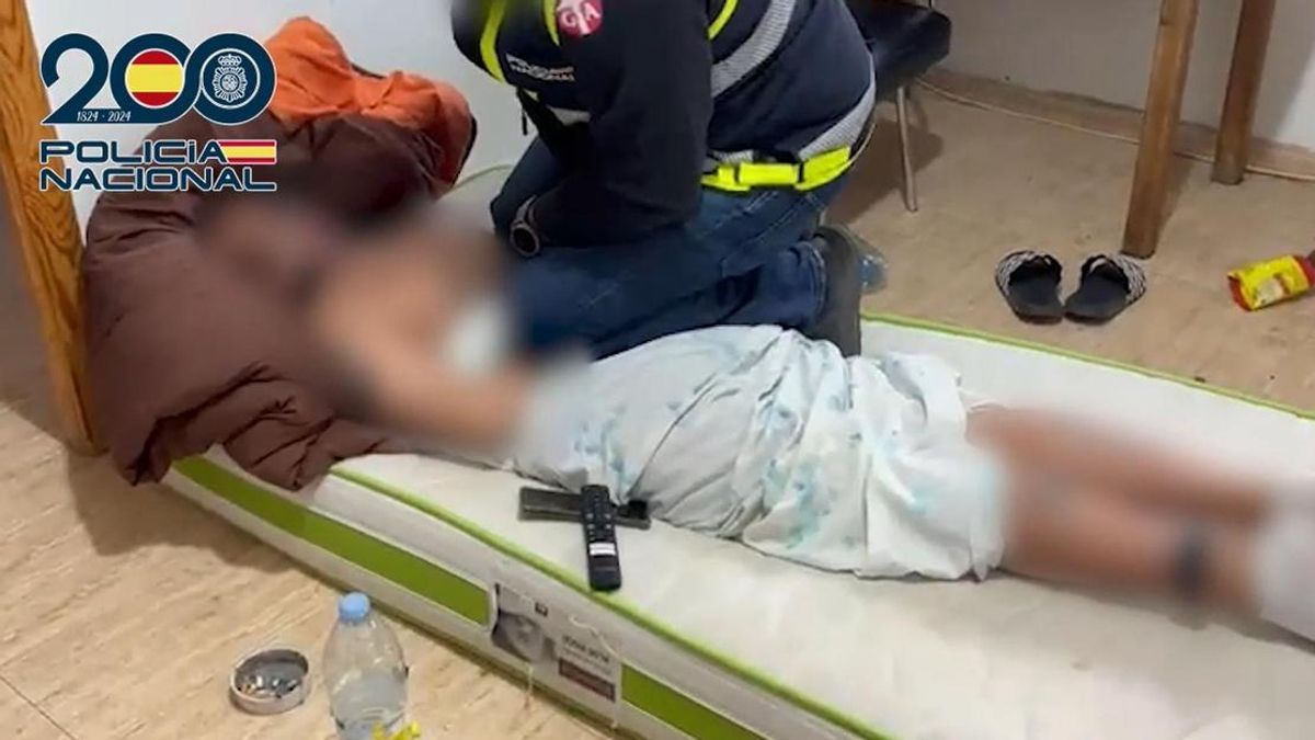 Detienen en León a un miembro de un grupo criminal que traficaba en redes con recetas de medicamentos falsificadas