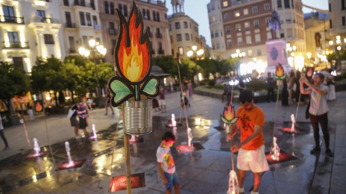 La segunda Noche de San Juan suma más voces críticas contra la política cultural del Ayuntamiento de Córdoba