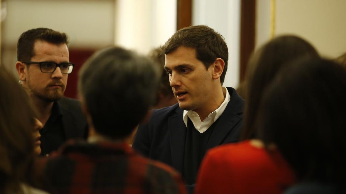 Rivera, "decepcionado" con el rechazo del PSOE a su propuesta de apoyo al Gobierno: "Ha aceptado la tesis del PSC"