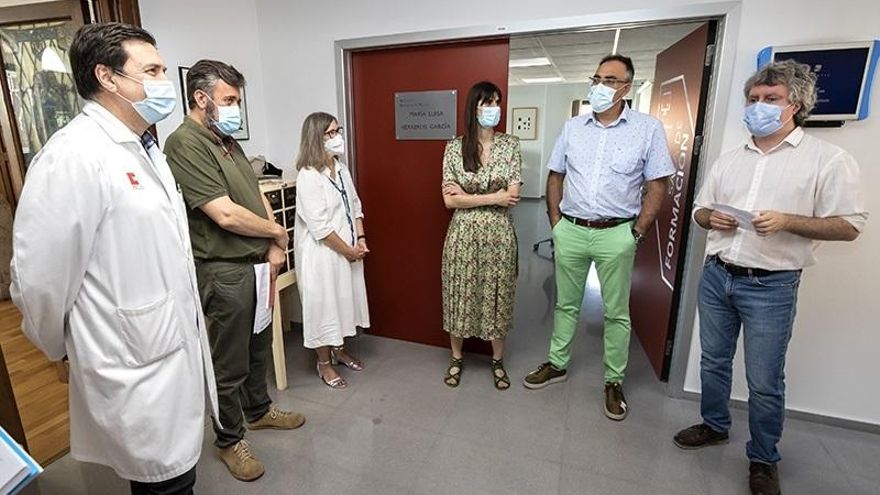 Valdecilla dedica una de las aulas de su biblioteca a la médica y científica torrelaveguense María Luisa Herreros