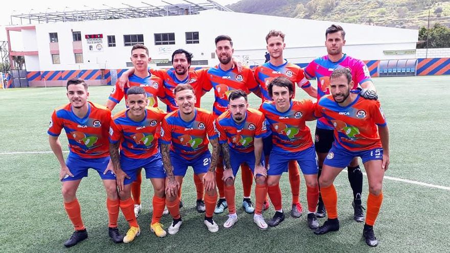 El Panadería Pulido San Mateo y el San Fernando mantienen el pulso por el liderato