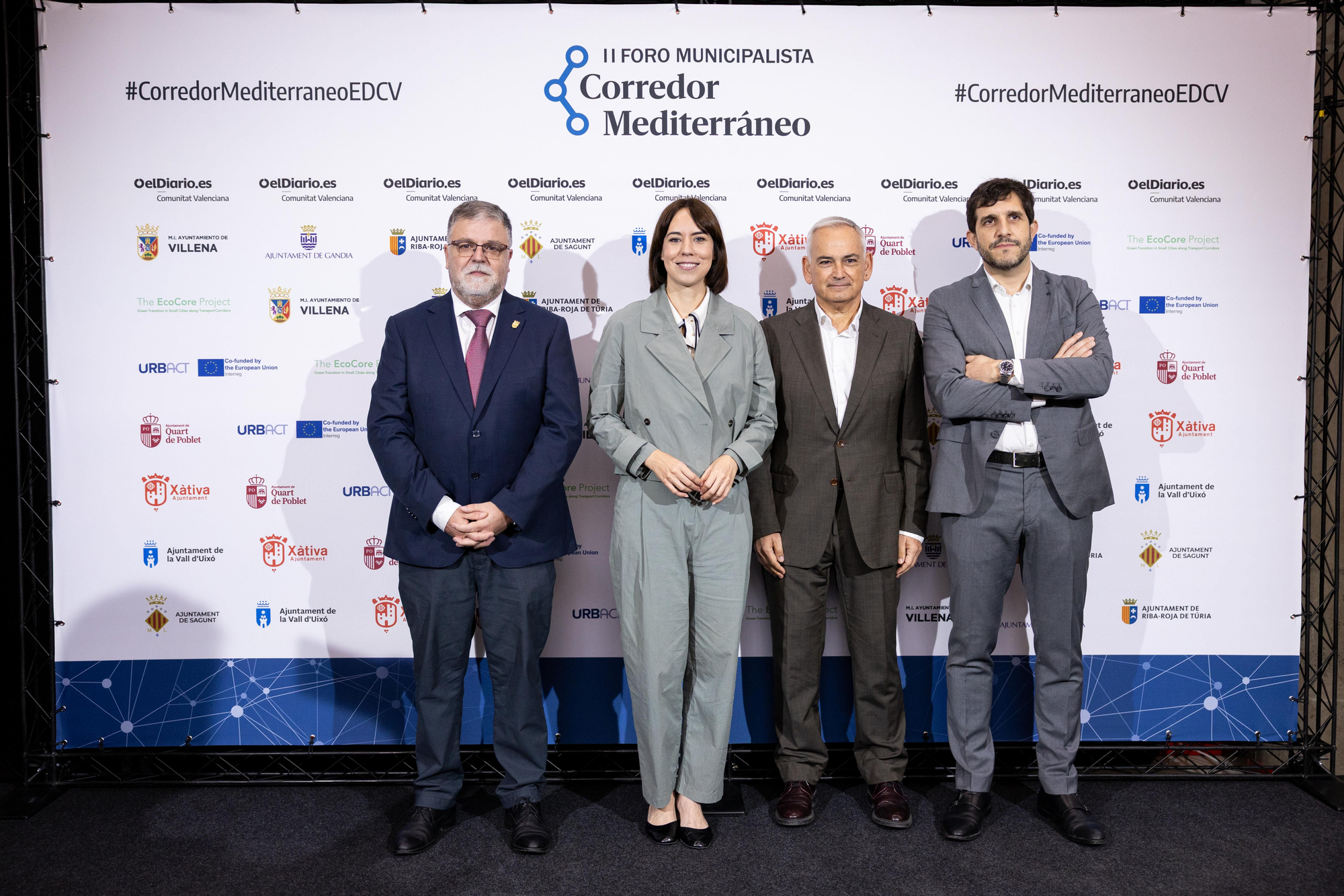 El alcalde de Villena, Fulgencio Cerdán; la ministra de Ciencia, Innovación y Universidades, Diana Morant; el comisionado del Gobierno para el Corredor Mediterráneo, Josep Vicent Boira; y el director de elDiario.es en la Comunitat Valenciana, Sergi Pitarch.
