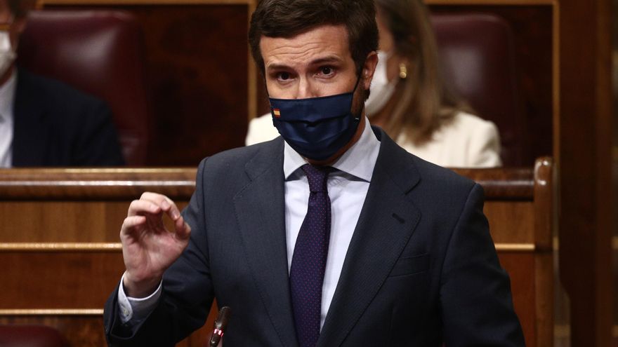 El líder del PP, Pablo Casado, interviene durante una sesión de Control al Gobierno en el Congreso de los Diputados, en Madrid, (España), a 17 de marzo de 2021.