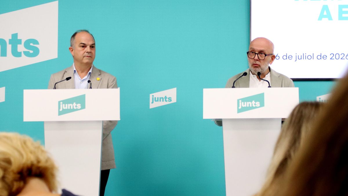 El secretario general de Junts, Jordi Turull, y el abogado de Puigdemont, Gonzalo Boye