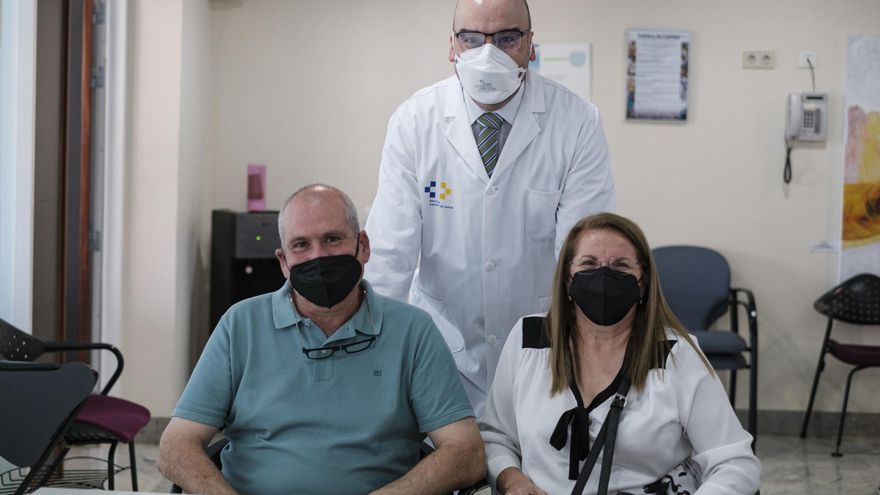Ramón, el primer paciente de Canarias que supera el temblor esencial con ultrasonidos
