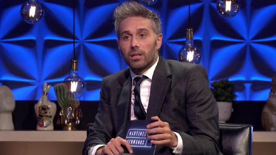 Dani Martínez recuerda su "tierra trágame" con los directores de 'Aída' por "culpa" de Paco León