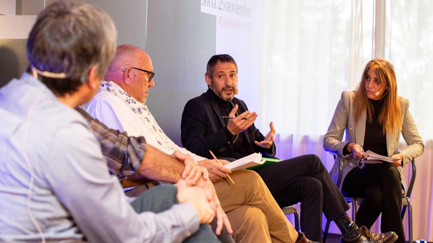 Mesa cinco: Las plataformas ciudadanas, ¿de la calle al escaño?