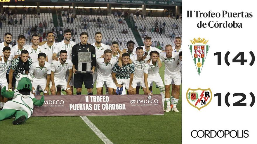 El Córdoba CF conquista el Trofeo Puertas de Córdoba en la tanda de penaltis