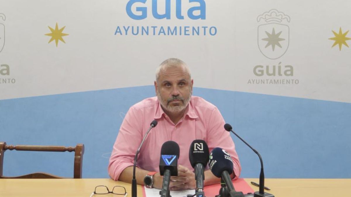 El alcalde de Guía pide perdón al dar positivo en un control de alcoholemia, pero no dimite
