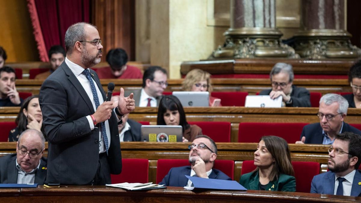 Consejero de Interior defiende que cumplen "escrupulosamente" con la ley en su gestión de los cortes de Meridiana