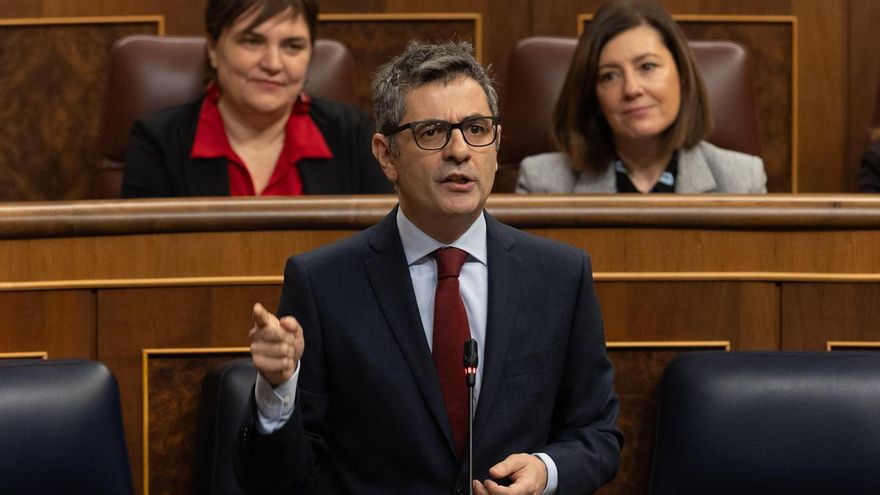 El ministro de la Presidencia, Justicia y Relaciones con las Cortes, Félix Bolaños, interviene durante una sesión de control al Gobierno, en el Congreso de los Diputados, a 7 de febrero de 2024
