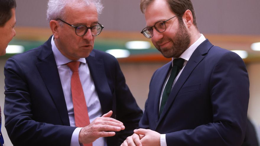 La mayoría de la UE se inclina por mantener la exención fiscal al queroseno de la aviación