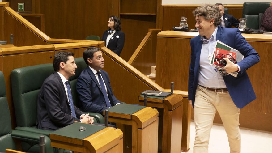 Pradales receta "paracetamol" a Andueza para superar el "catarro" en la coalición de PNV y PSE-EE en Euskadi