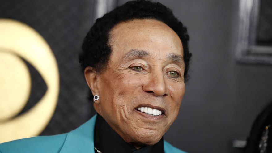 Smokey Robinson, leyenda de Motown Records, acusado de agresión sexual por 4 exempleadas