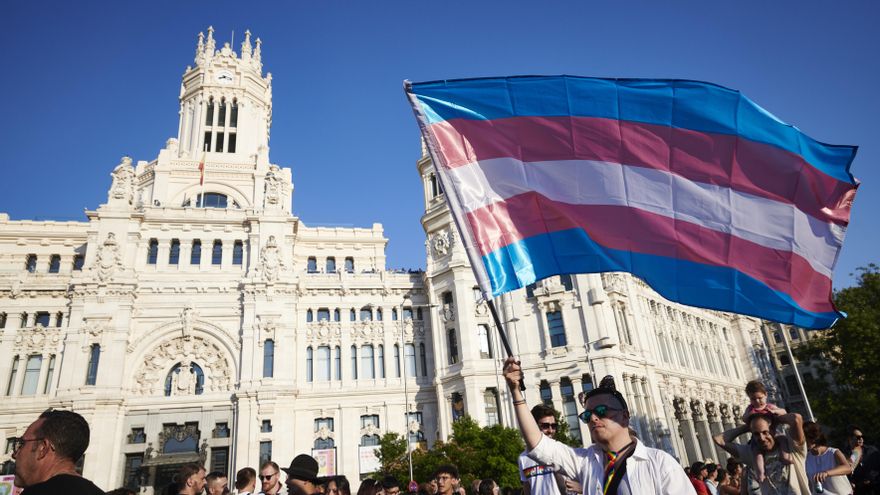 La ley trans eleva a España al cuarto puesto del ranking de países con más derechos LGTBI
