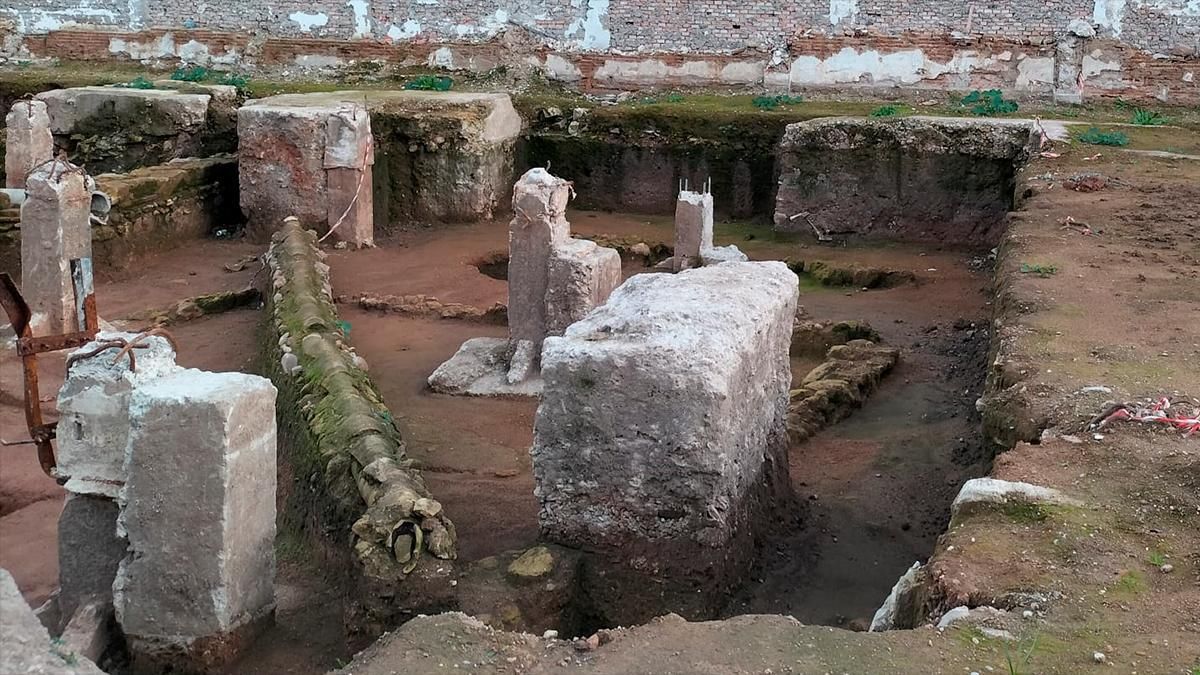 Arrabal de época andalusí hallado en el solar de Muebles Martínez
