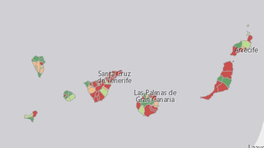 Santa Cruz de Tenerife y Arrecife registran una de las incidencias más altas de España y las ciudades de Gran Canaria se alejan del virus