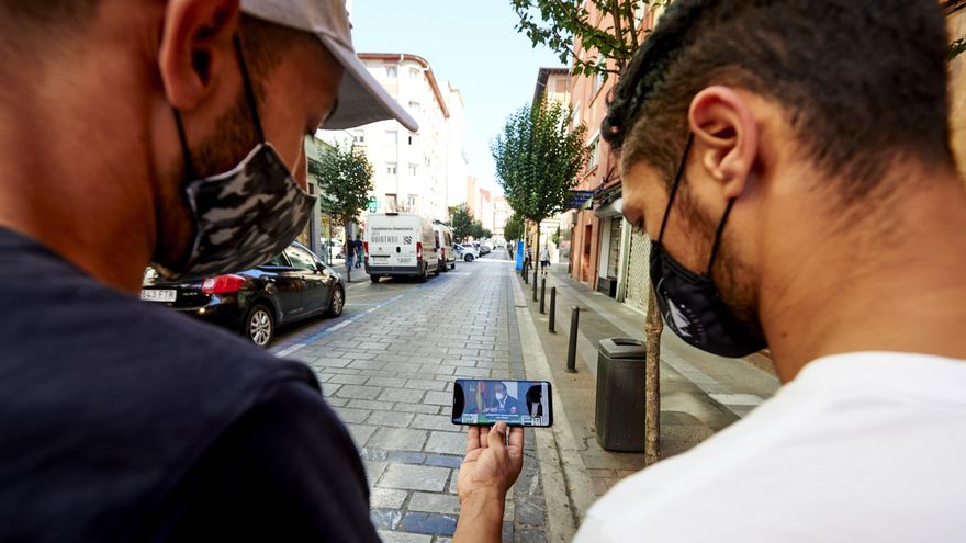 Un brote de COVID en el barrio La Inmobiliaria de Torrelavega originado en un bautizo supera los 50 positivos y continúa en marcha el rastreo