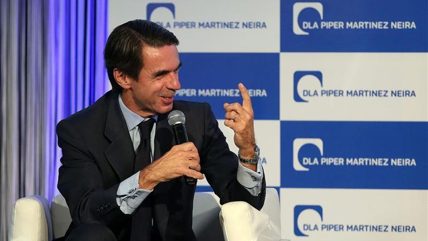 Aznar dice que Europa tiene que tener generosidad y una política migratoria