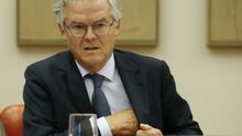 La CNMV recomendará que las cotizadas tengan "al menos" un 40% de consejeras