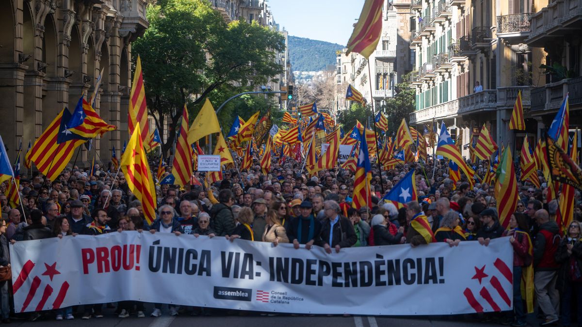Manifestación independentista de este sábado contra la falta de inversión en Rodalies.